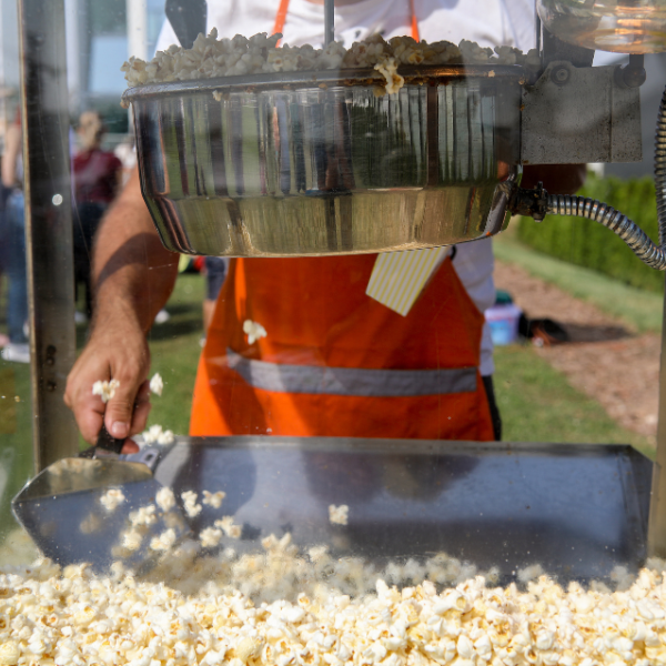 machine pop corn utilisée durant une animation pop-corn en entreprise