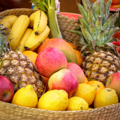 corbeille de fruits durant une Animation Petit Déjeuner ou Goûter en Entreprise